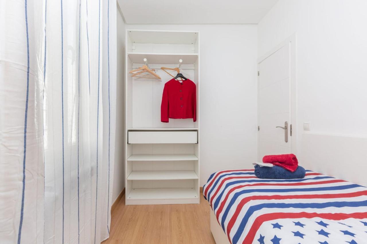 Apartamento Atico Las Letras - Alojamiento De Temporada Мадрид Экстерьер фото